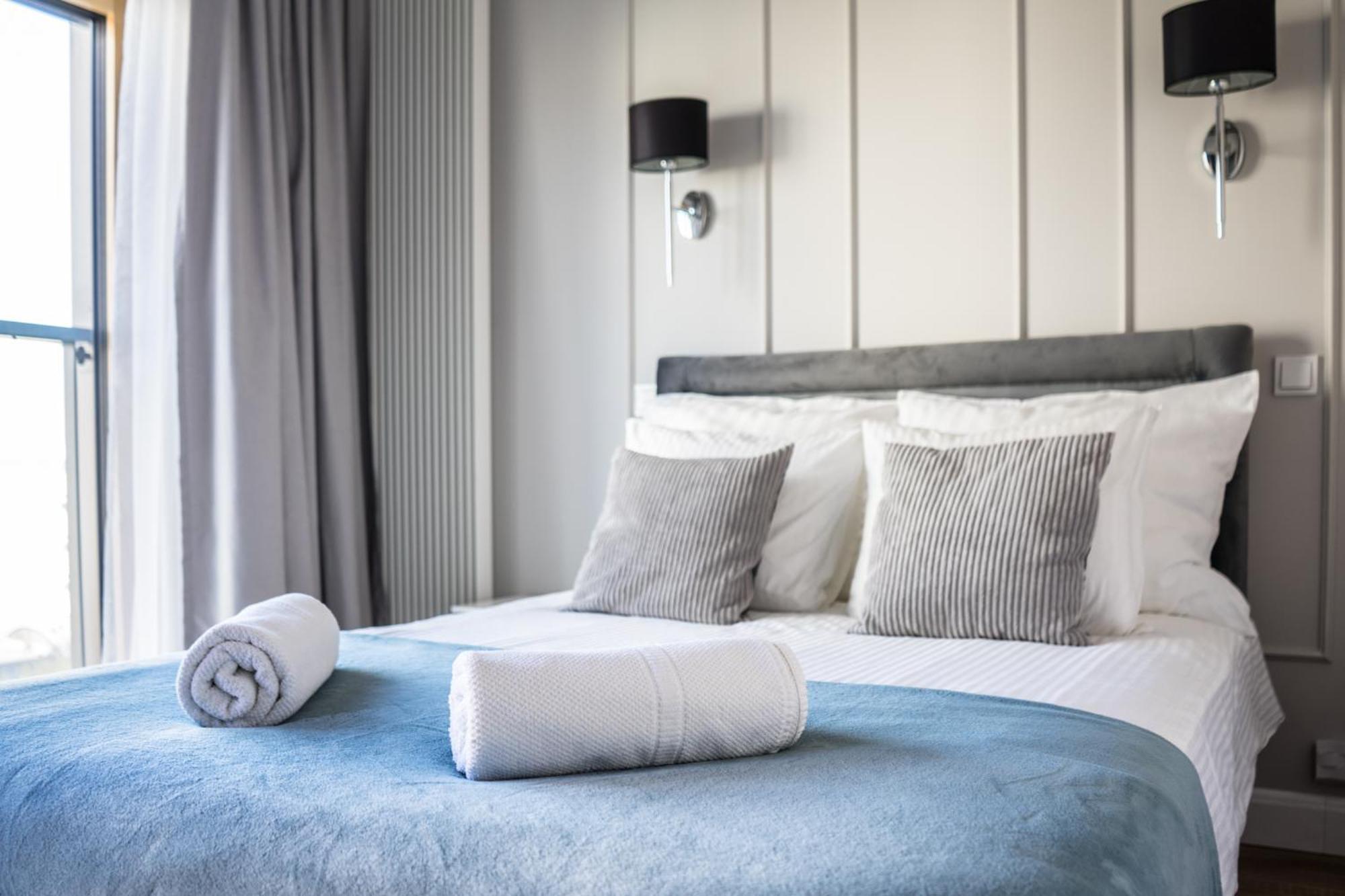 Vipwarsawapartments Sapphire Mennica Residence Exteriér fotografie