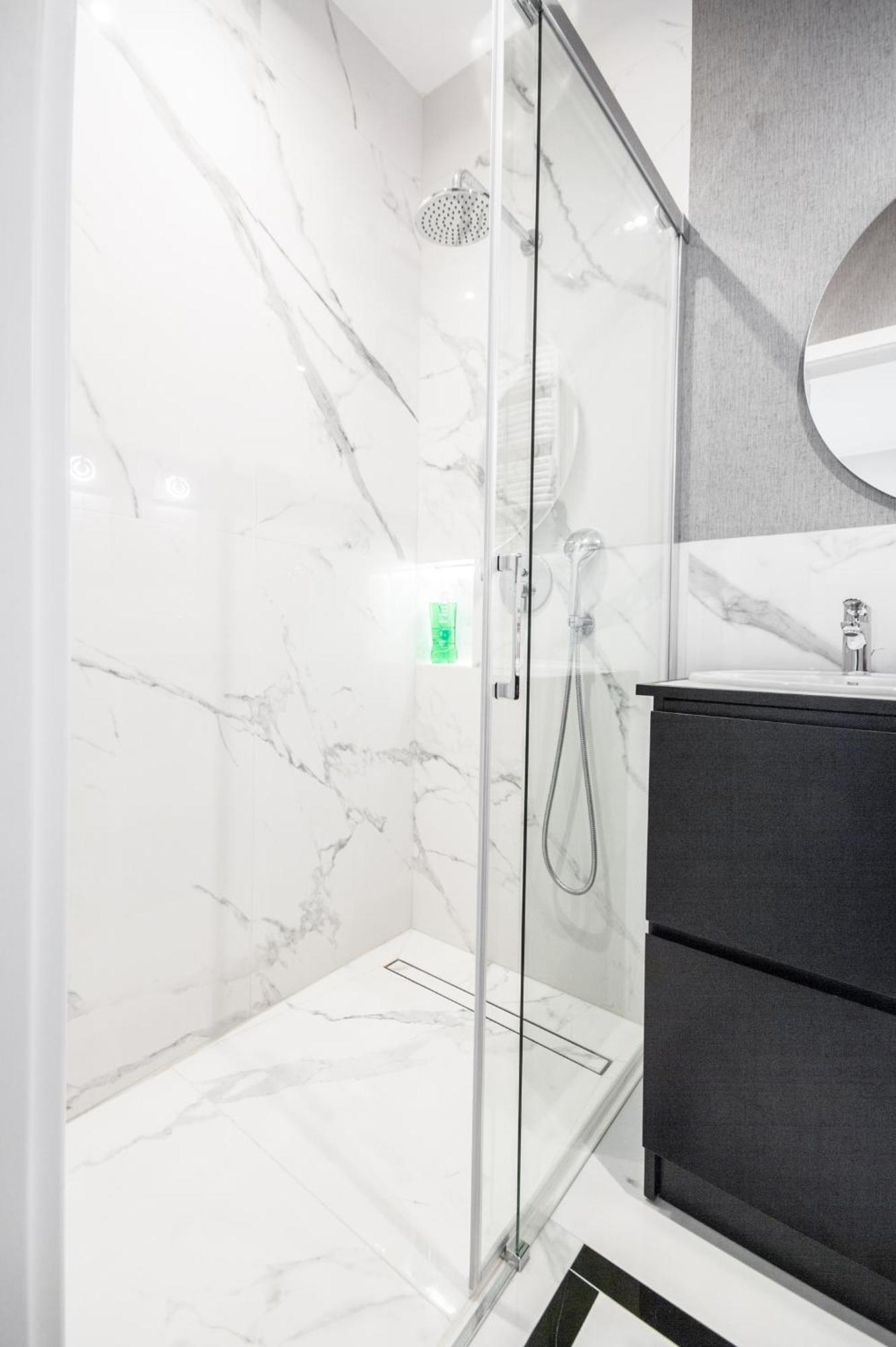 Vipwarsawapartments Sapphire Mennica Residence Exteriér fotografie