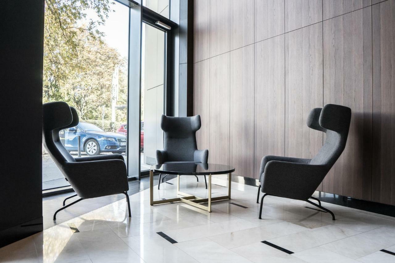 Vipwarsawapartments Sapphire Mennica Residence Exteriér fotografie